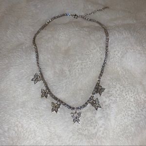 butterfly tennis choker